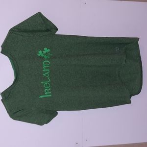 Lansdowne - Medium - Green Top w/ 3 Clovers and "Ireland" Written on Front